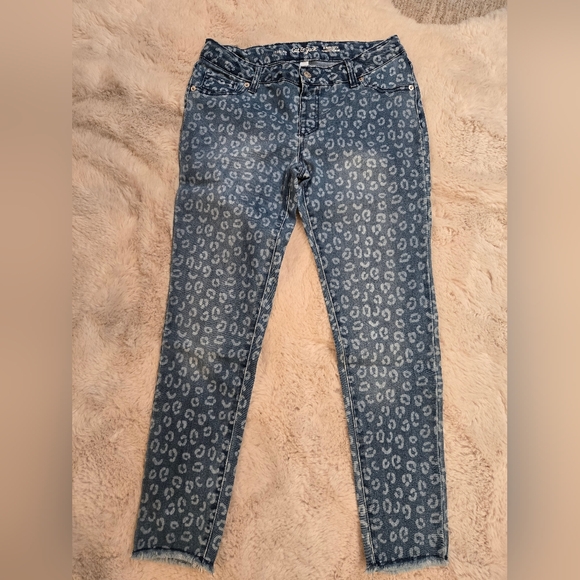 Leopard Jeans - Picture 1 of 6